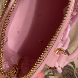 Pink small with with thick pink chain